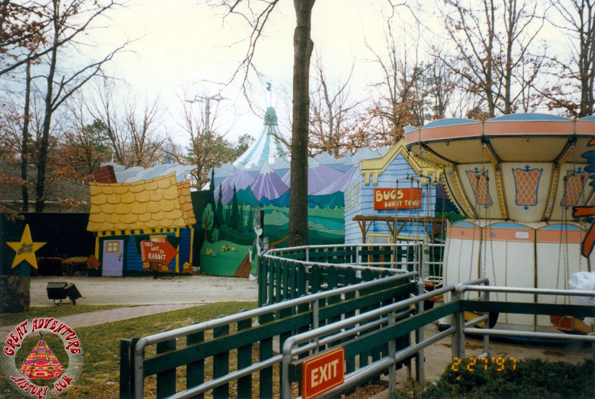 Bugs Bunny Land Backdrops At Six Flags Great Adventure